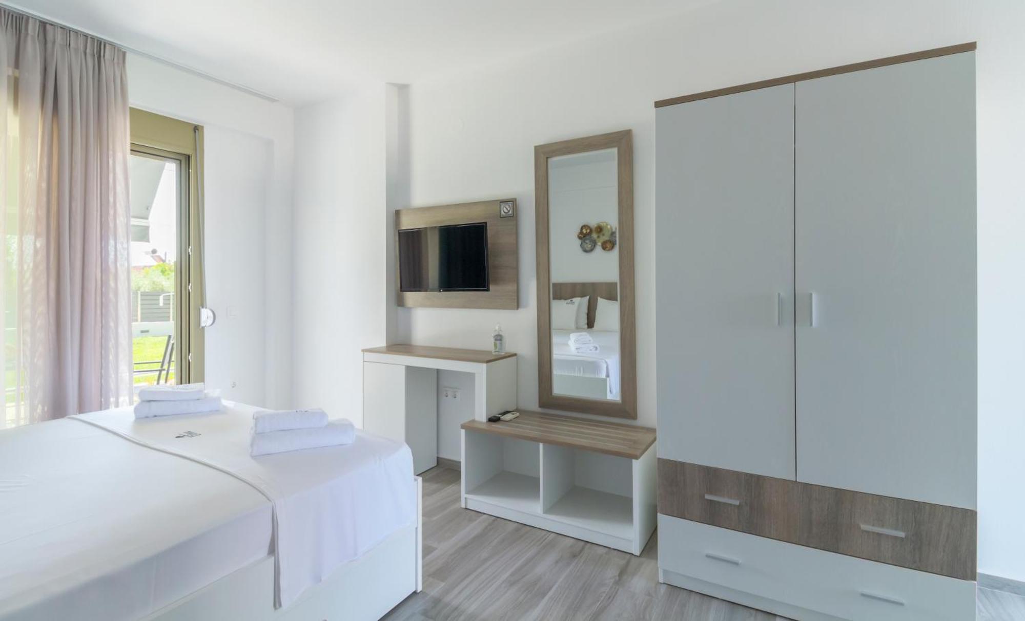 Oliva Suites Nikiti  Ngoại thất bức ảnh
